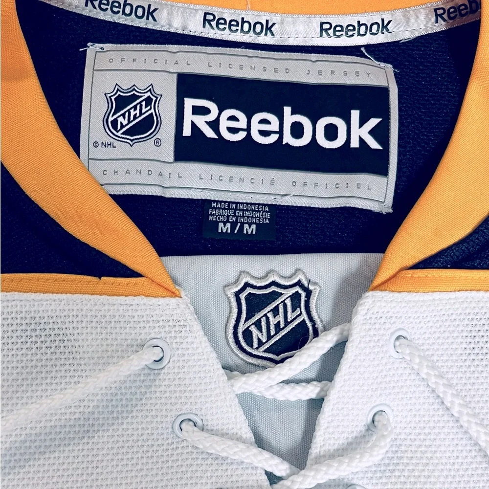 NHL Reebok Buffalo Sabres Men’s Hockey White Jersey White Jersey   SIZE. M - Picture 5 of 13